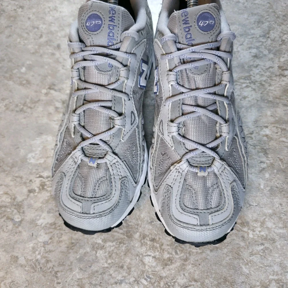 New Balance 470 Women's Size 8 Gray Blue White Sneakers CW470 Shoes